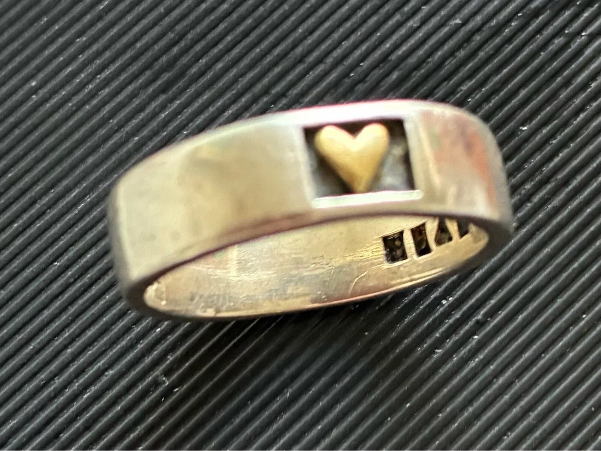 Alan Ardiff ‘Heart of Gold’ Ring - Image 1