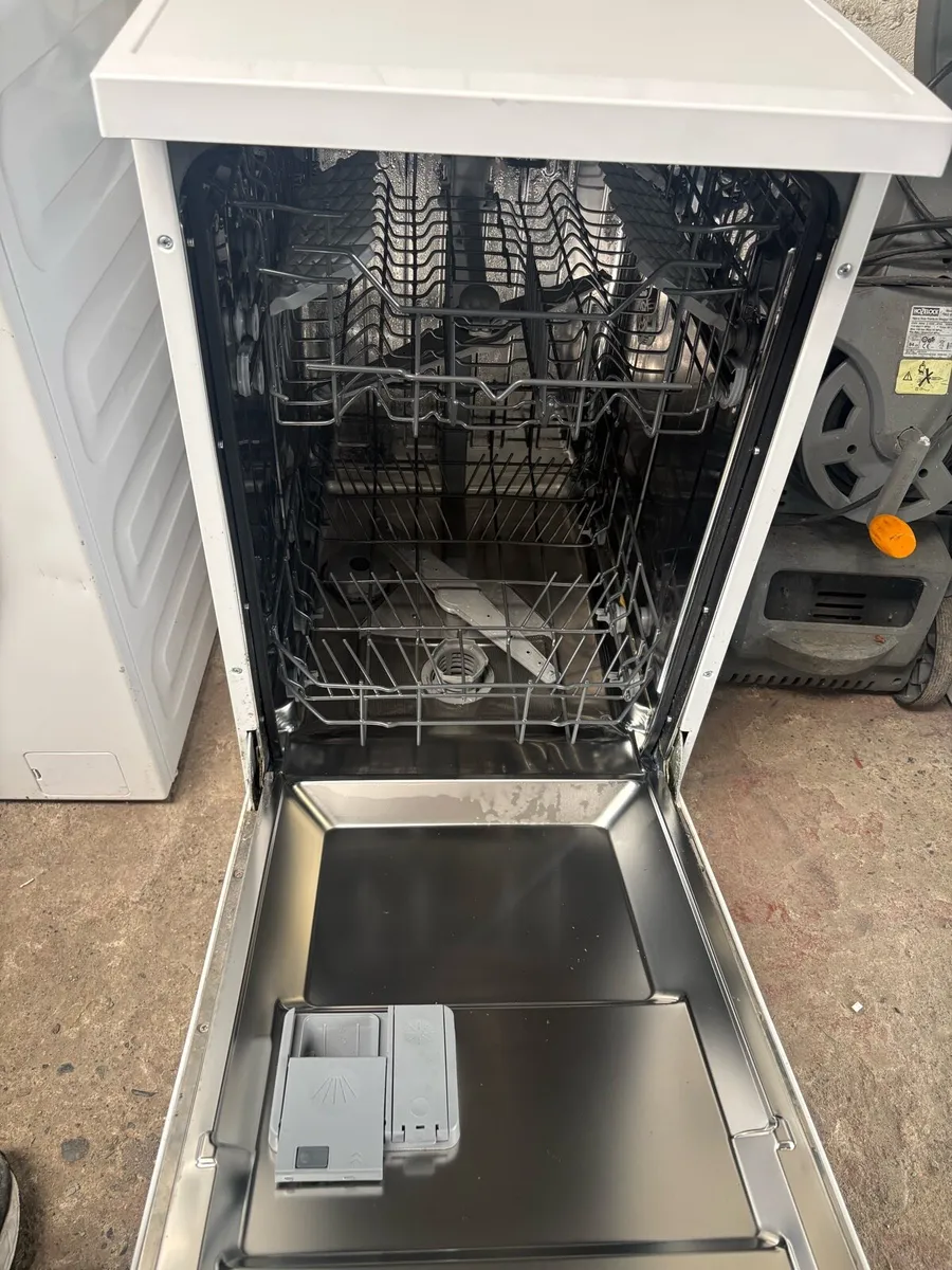 Nordmende Dishwasher (Slimeline 45cm) - Image 2