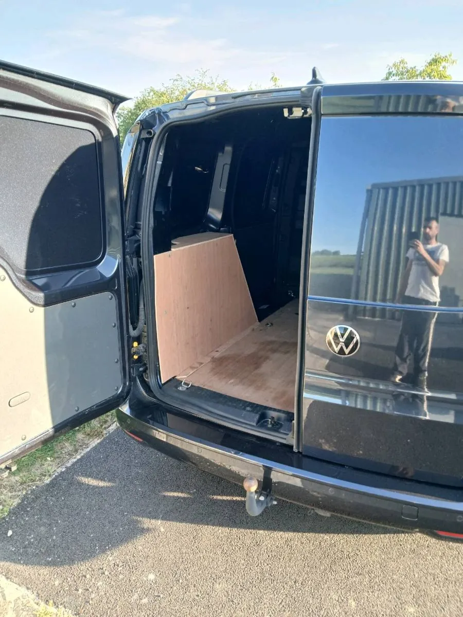 Volkswagen Caddy edition cargo 2025 - Image 2