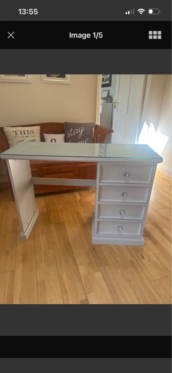 Dresser/vanity solid Mexican pine - Image 1