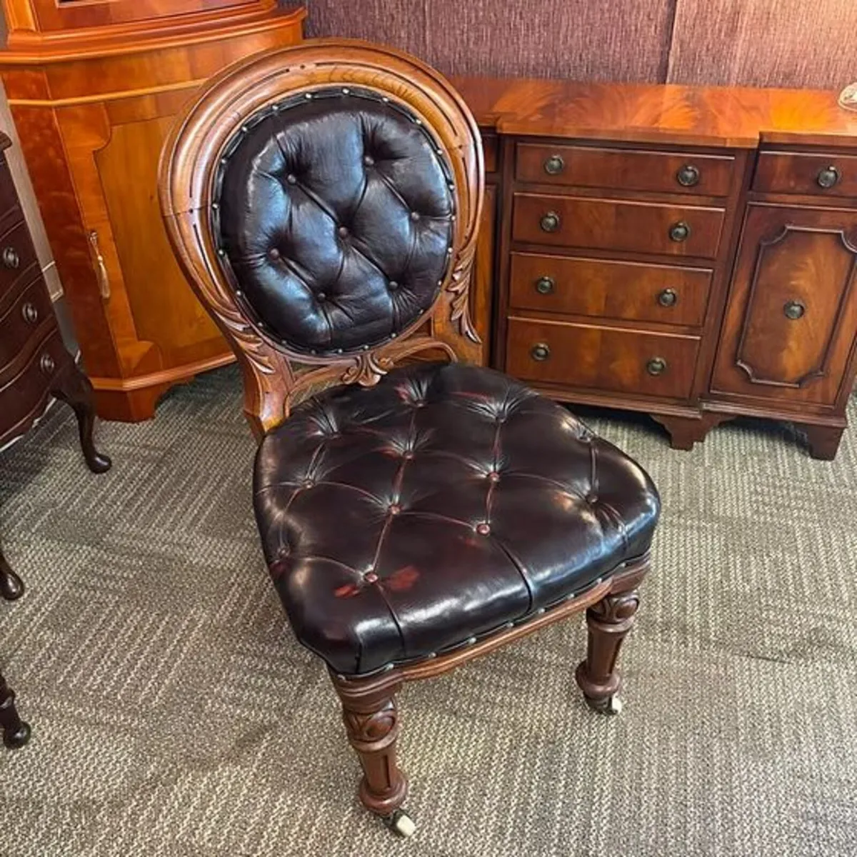 Victorian oak leather buttoned back occasional cha