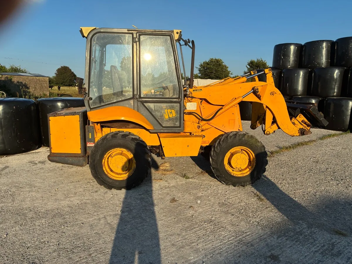 tractor - Image 1