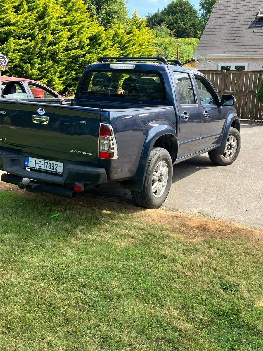 Isuzu Rodeo - Image 4