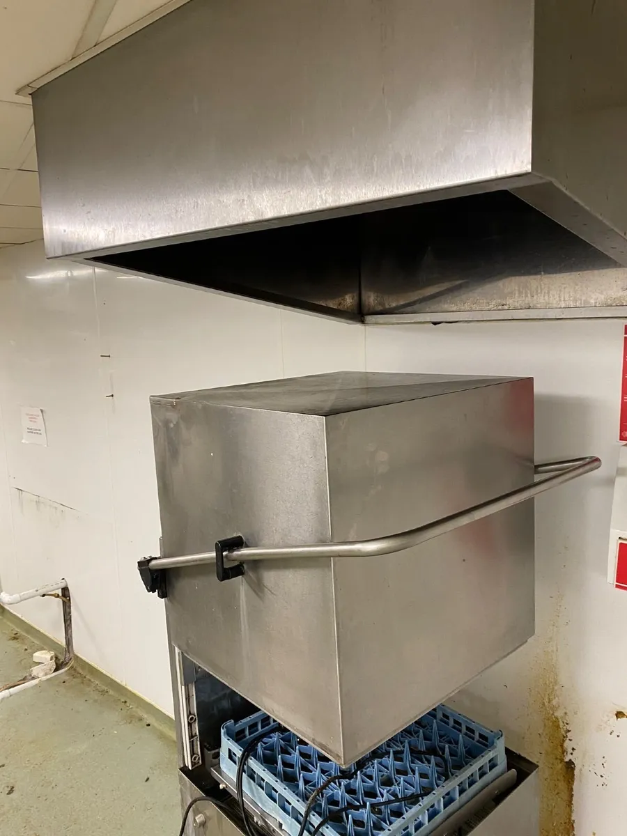 Commercial Kitchen equipment - Image 1