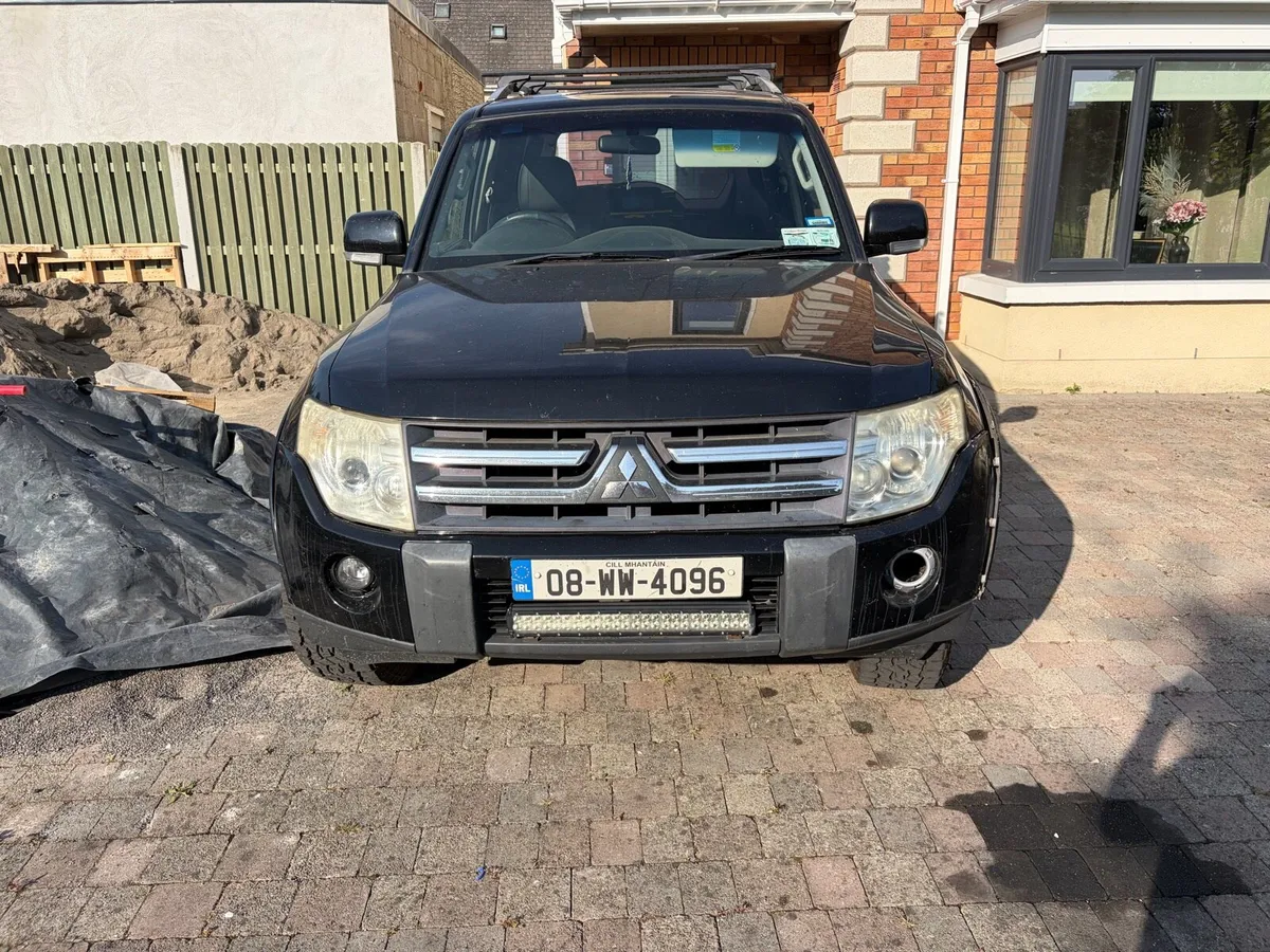 Mitsubishi Pajero 3.2 / Van / 2 seats tax & test - Image 2