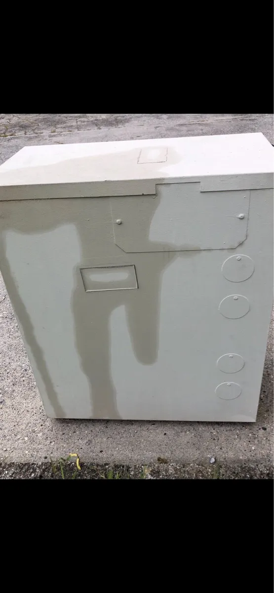 Oil boiler - Image 1