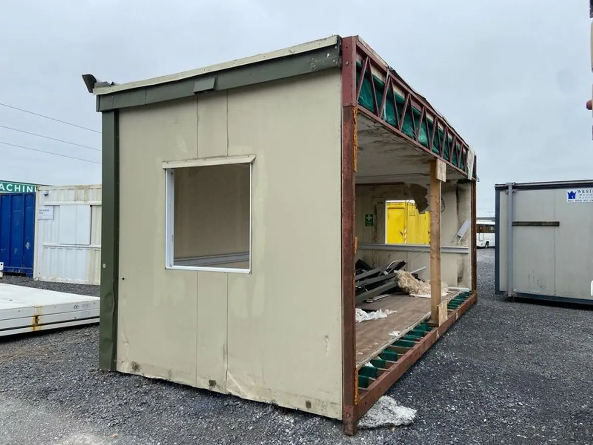 FREE 2 x Modular Units To Take Away - Image 3