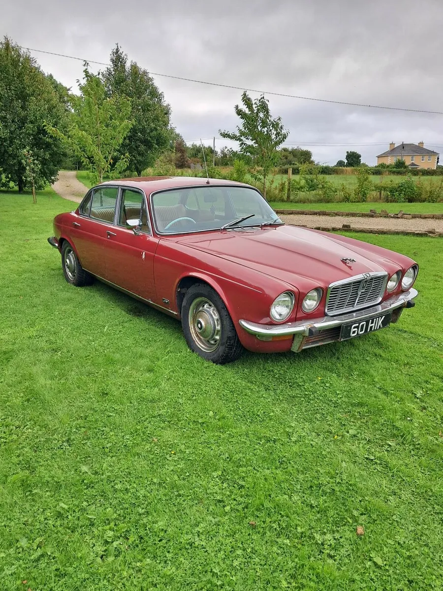 Jaguar XJ6 - Image 2