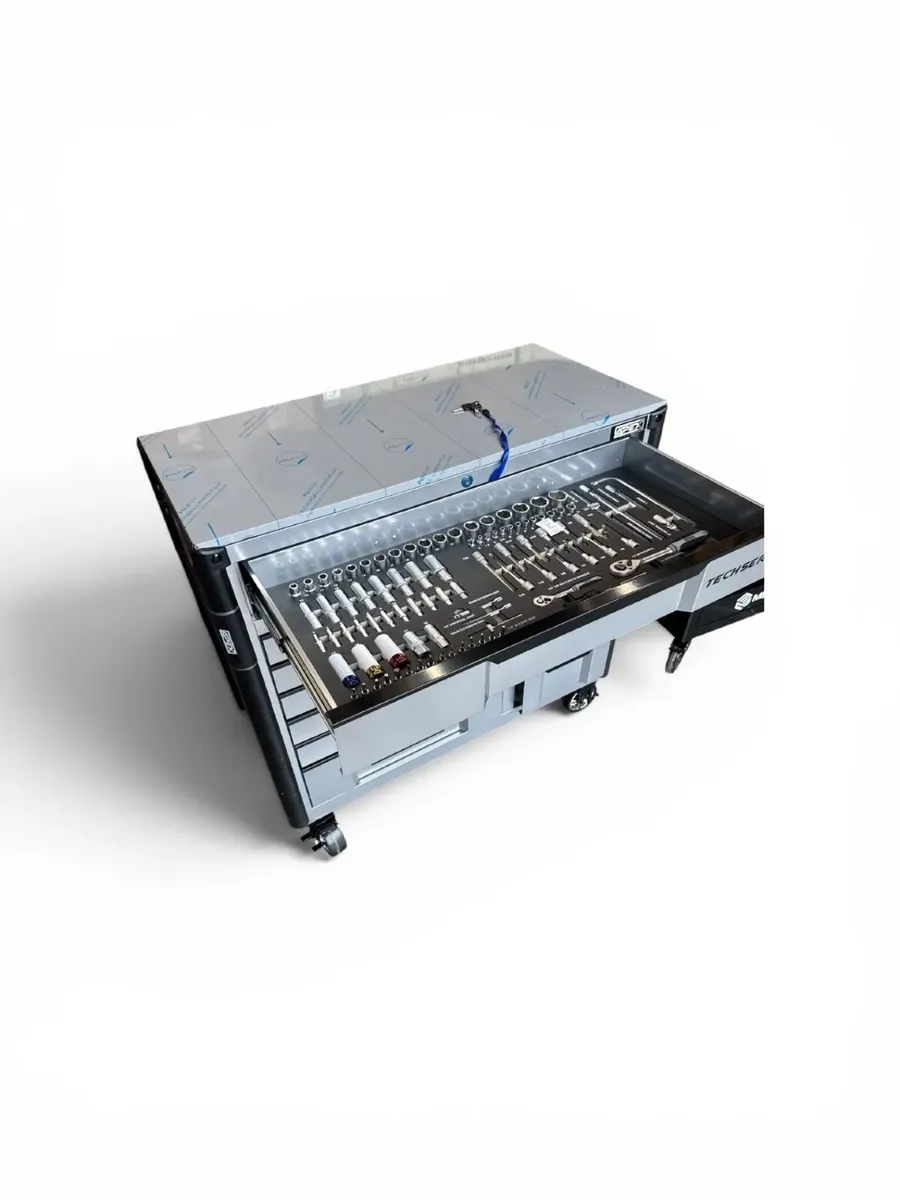 Apex Tech Series 12 Drawer Tool Chest W/Tools - Image 2