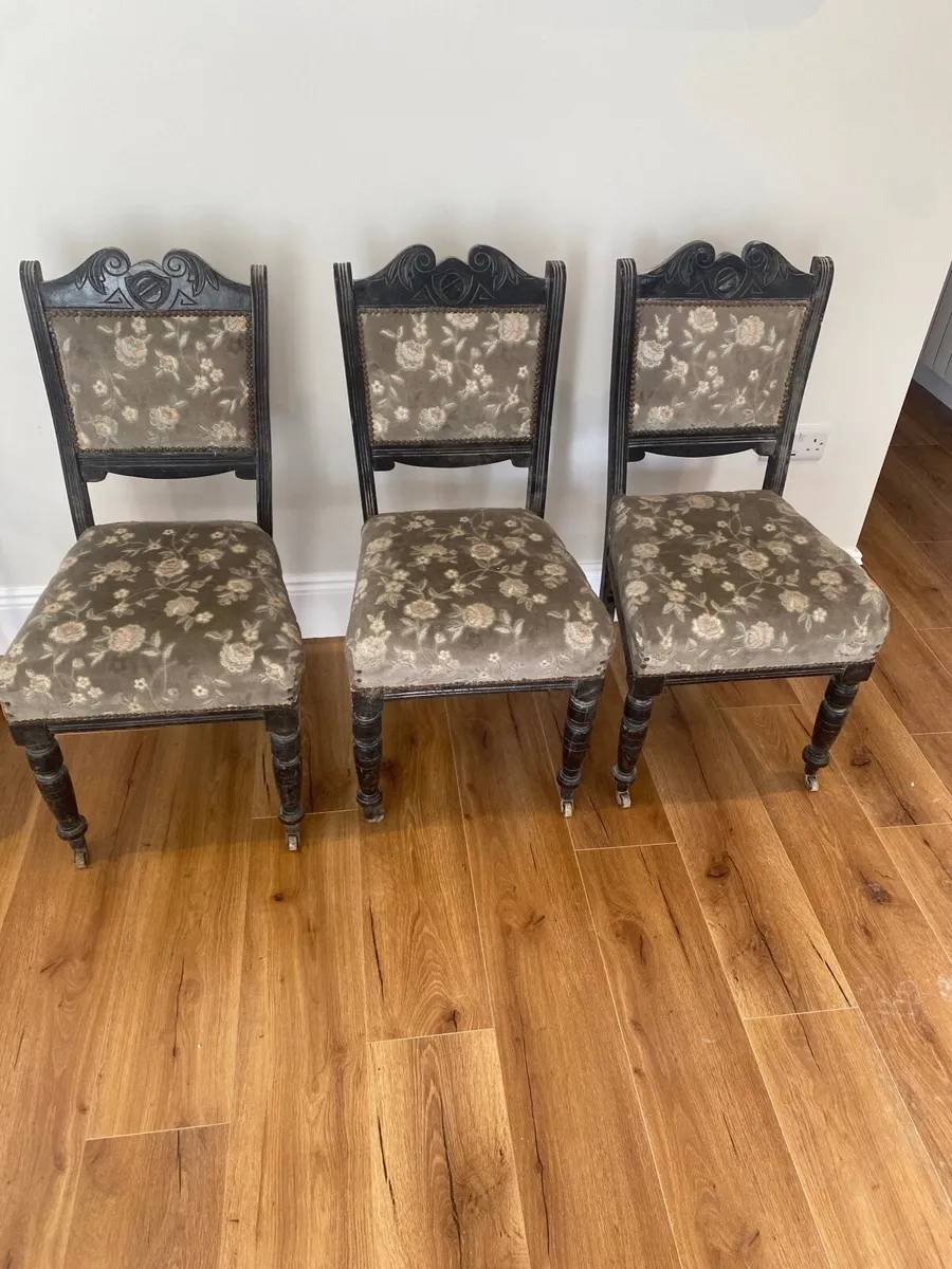 Antique chairs and stools - Image 2