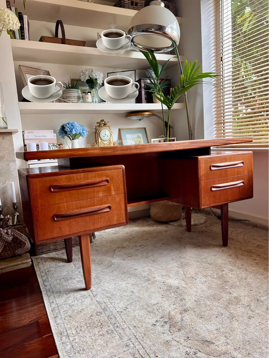Mid century G plan desk - Image 1