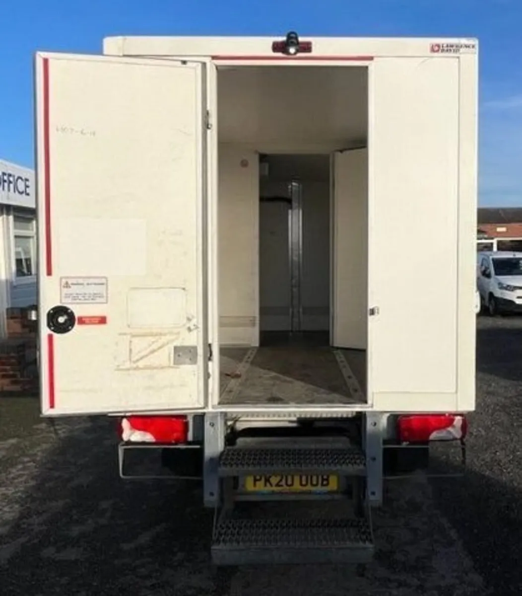 VB - 2020 Mercedes-Benz Sprinter Refrigerated Van - Image 4