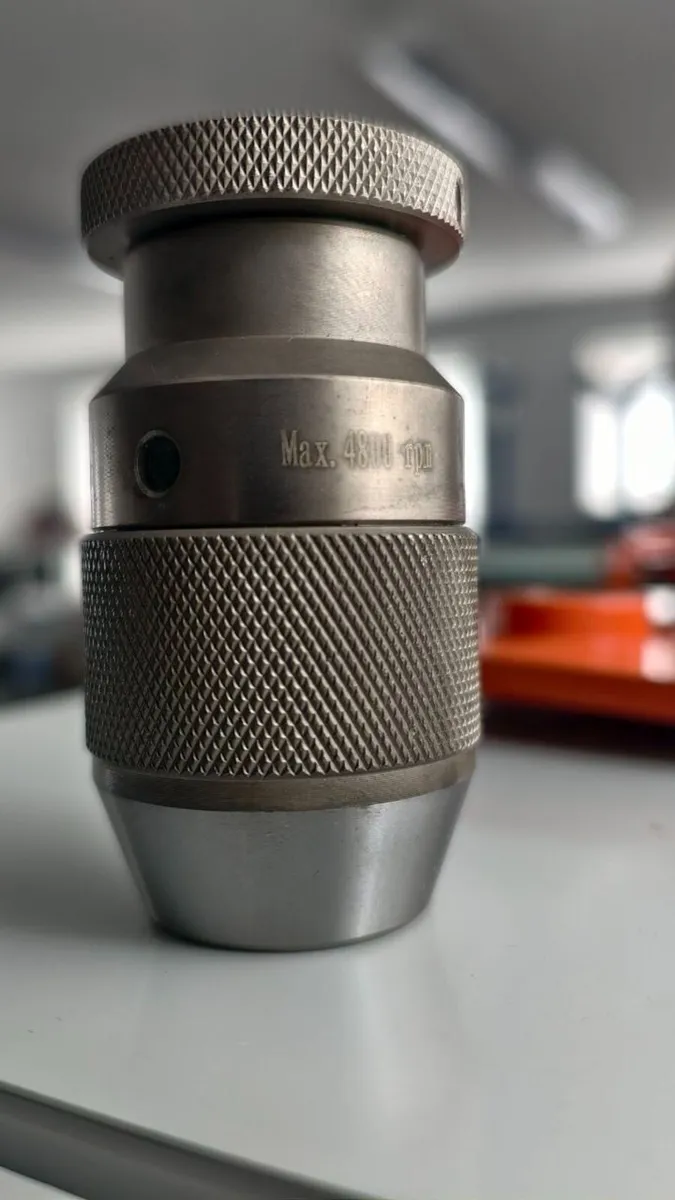 Precision quick-action drill chuck 1-10 mm, B16 - Image 2