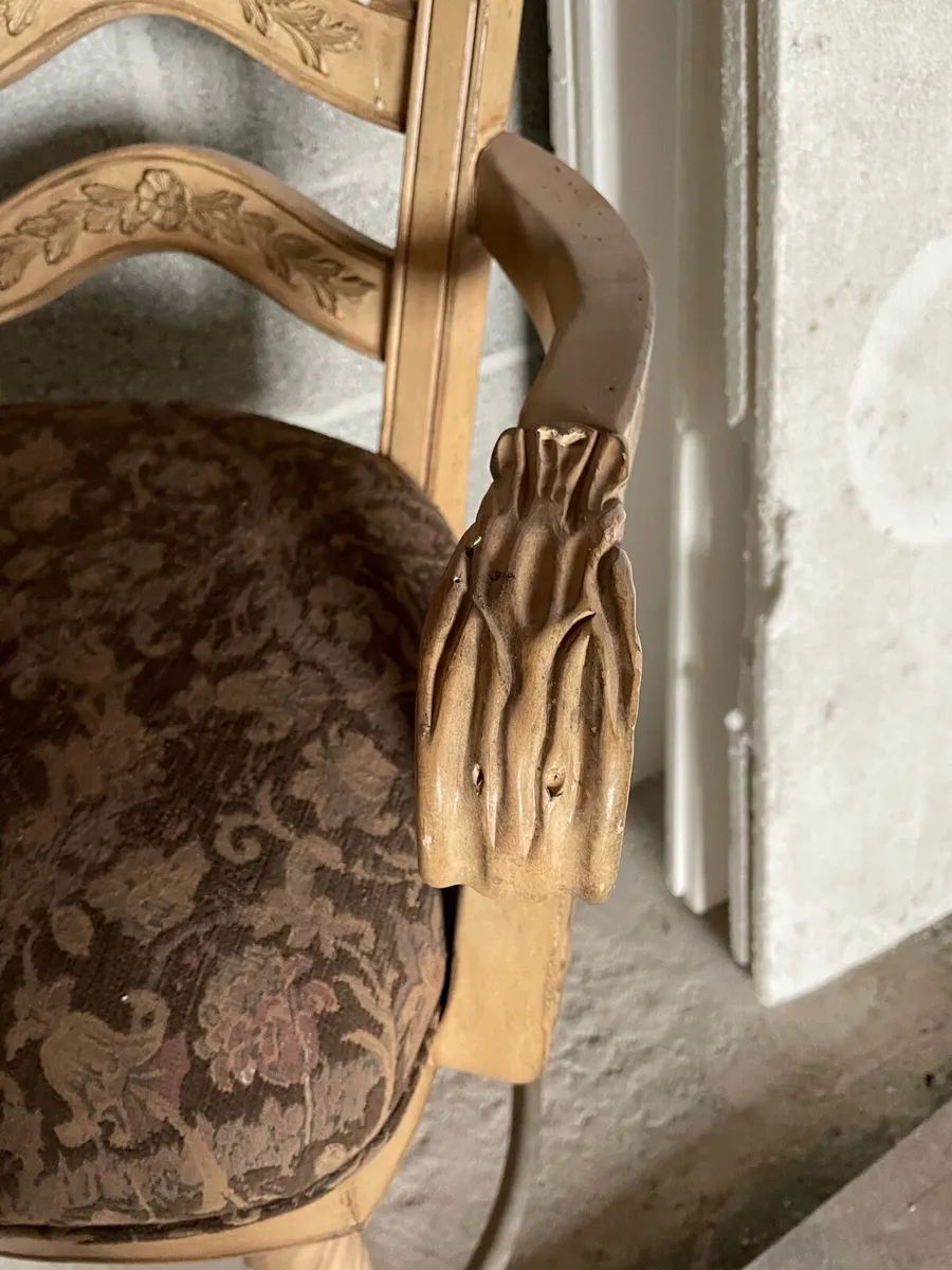 4 bar height wooden chairs - Image 3