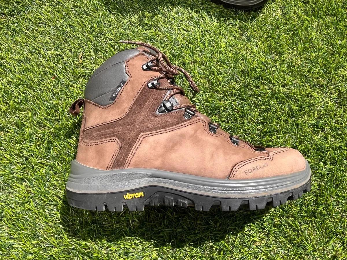 Men's hiking boots (Decathlon; size 7 UK) - Image 3