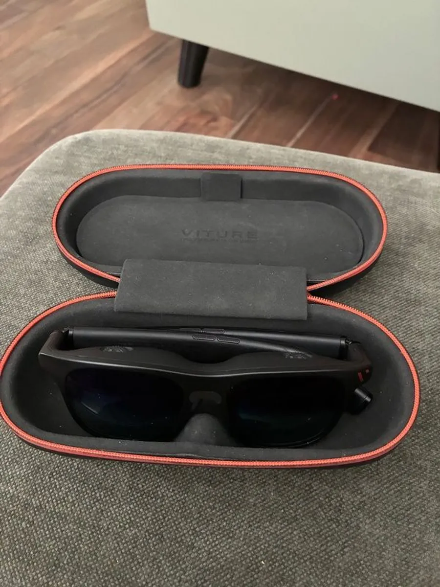 Viture  AR Pro glasses - Image 4