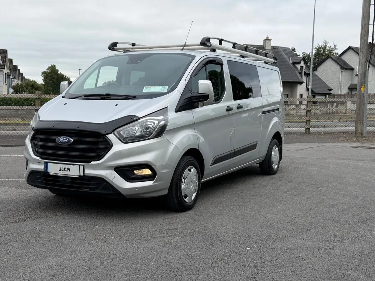 STUNNING 2021 CREW CAB FORD TRANSIT CUSTOM - Image 4