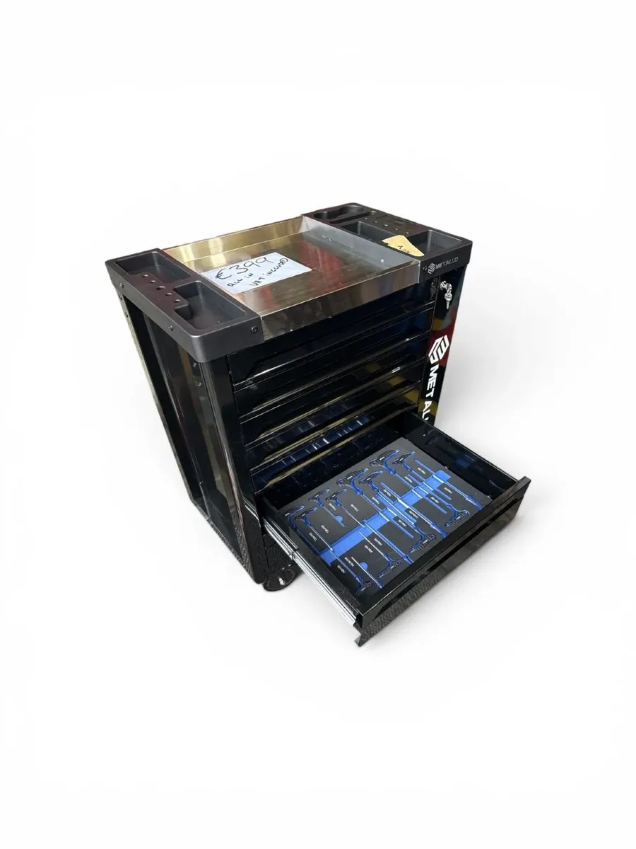 Metallo 7 Drawer Tool Chest W/Tools - Image 1