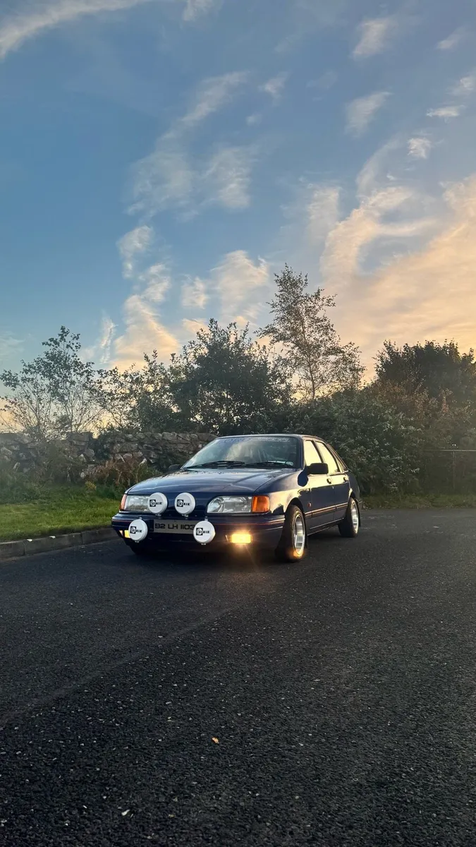 Ford sierra - Image 4