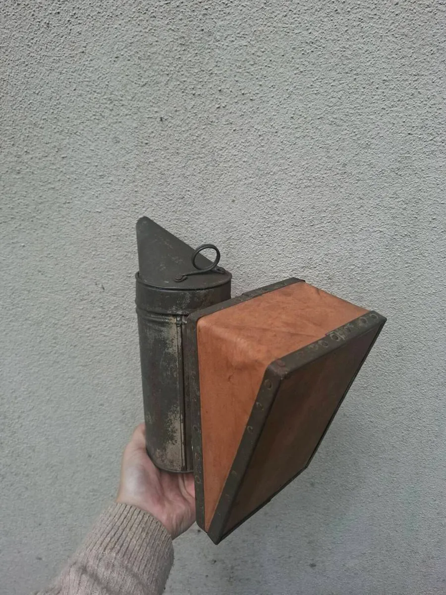 Bee smoker - Image 2
