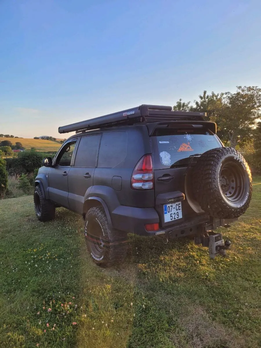 Land cruiser - Image 3