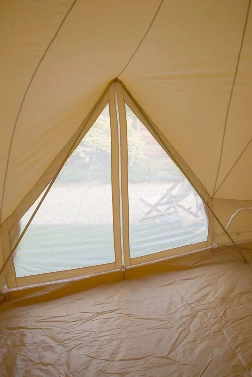 6m Bell tent and stove - Image 3