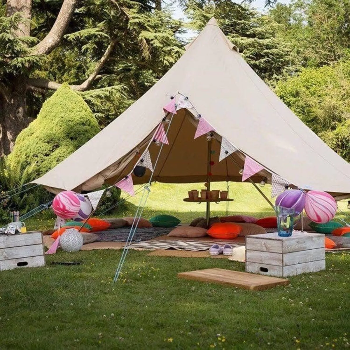 6m Bell tent and stove - Image 4
