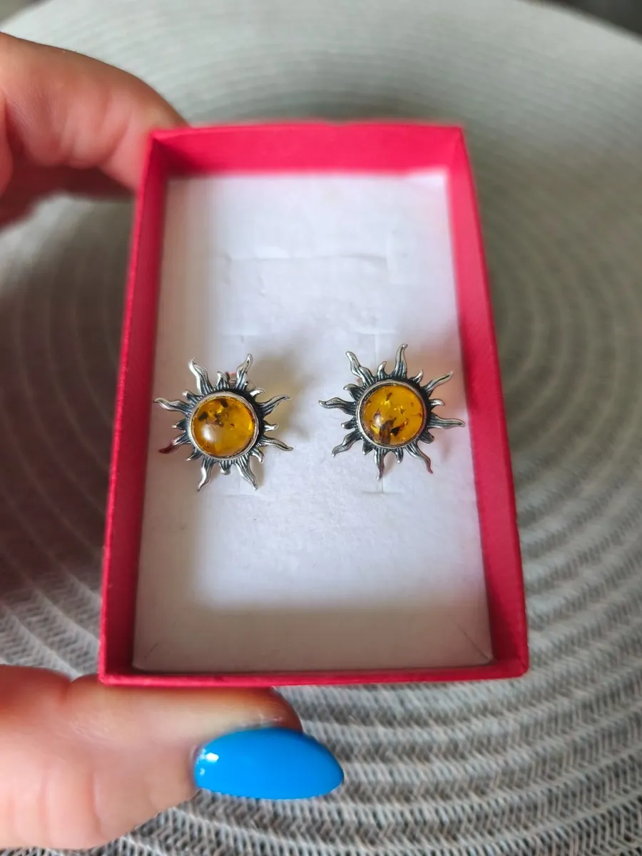 Silver earrings - Image 1