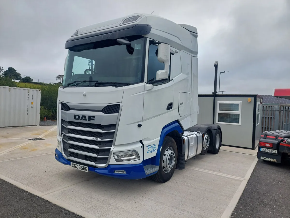 2022 DAF XG530 - Image 2