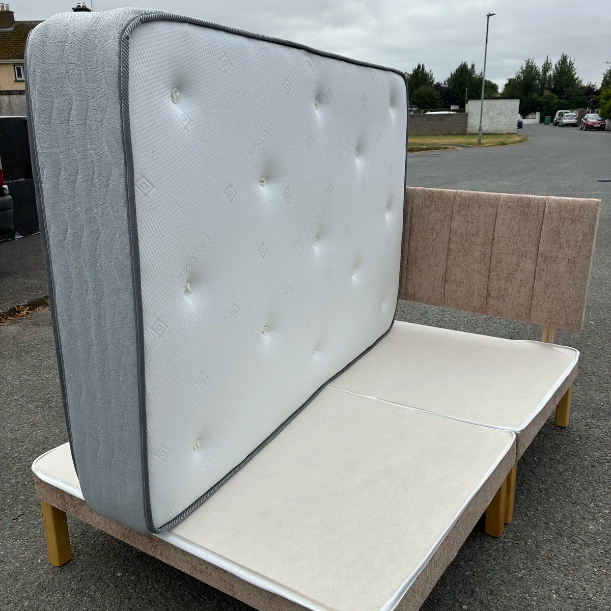 Like New 4ft Small Double Bed & Mattress - Image 4