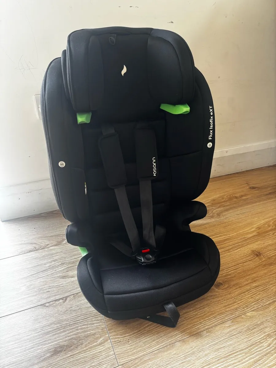 Osann Flux Isofix EXT I-Size Booster Seat - Image 1