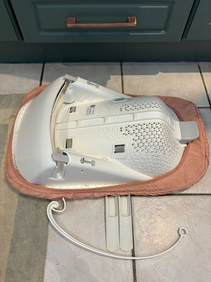 Tipp Trapp Newborn Seat - Image 4