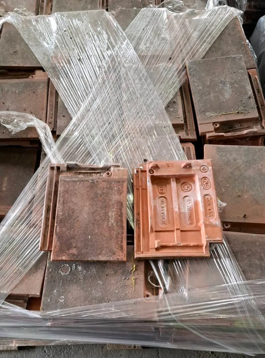 St. Germer Beauvoise Flat Clay Roof Tiles