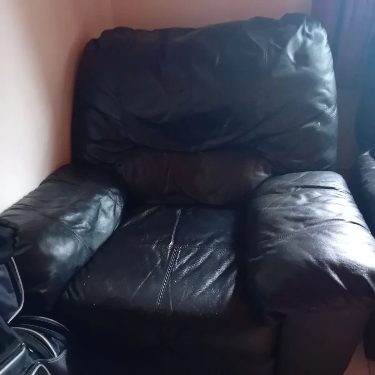 Leather sofa suite - Image 3