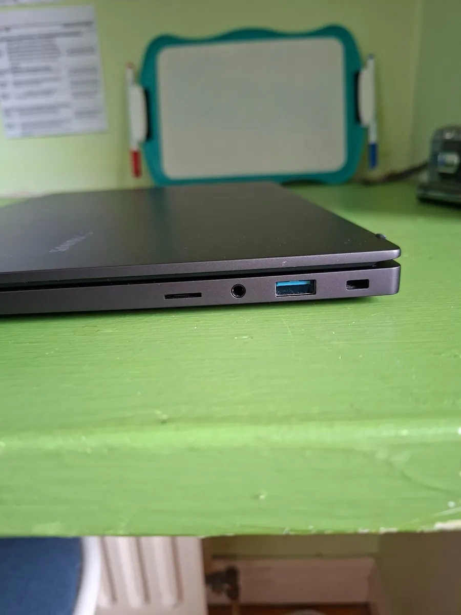 Samsung GalaxyBook 2 - Image 2