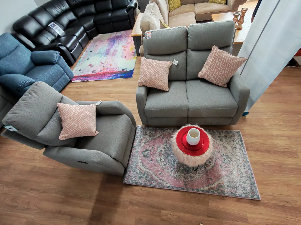 Was €1150 Special offer now €889 Limited stock - Image 4