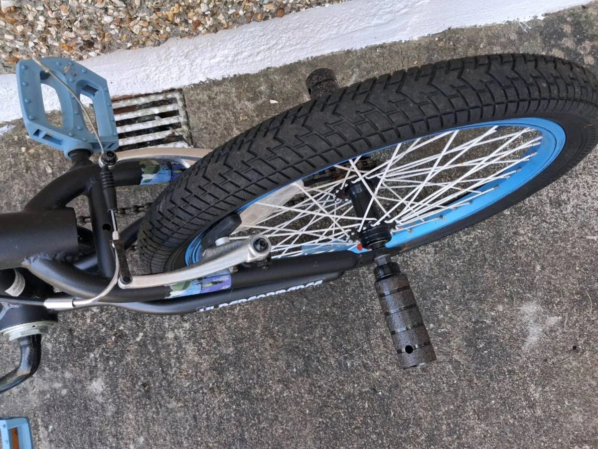 BMX Bike - Image 4
