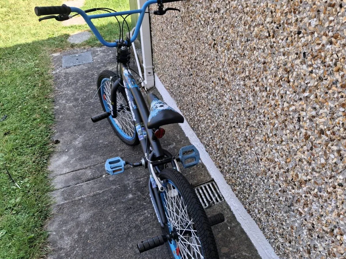 BMX Bike - Image 3