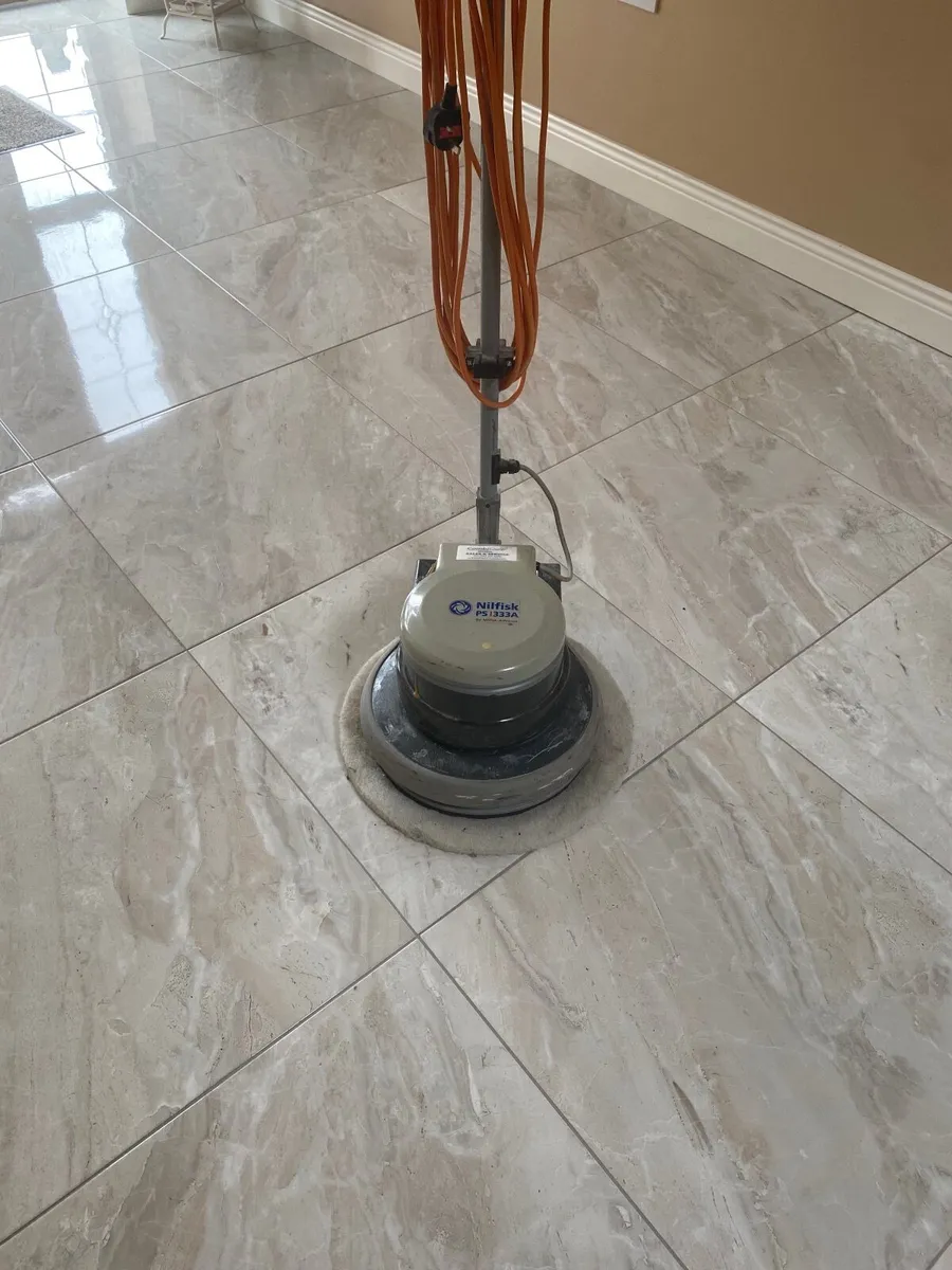 Floor buffer - Image 2