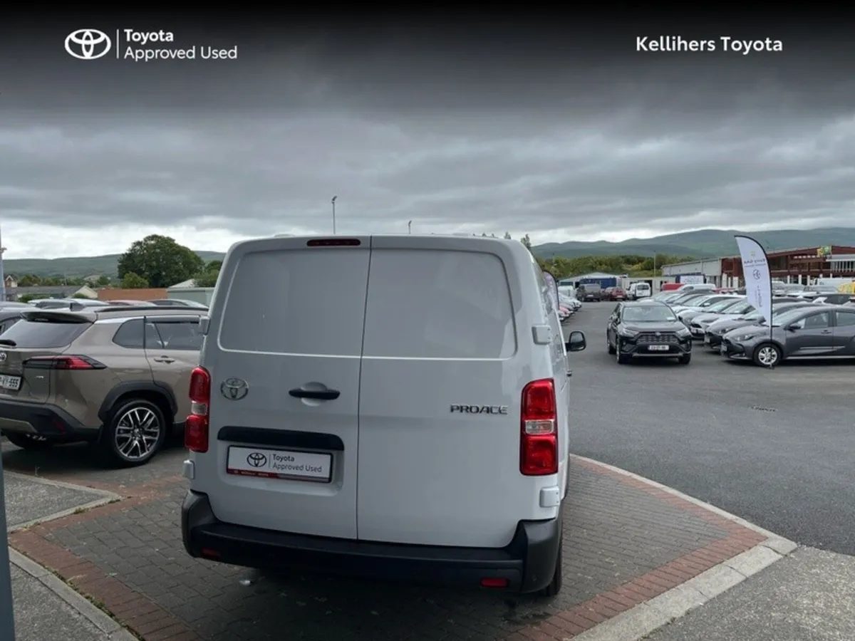 Toyota Proace PROACE 2.0 GX LWB - Image 4