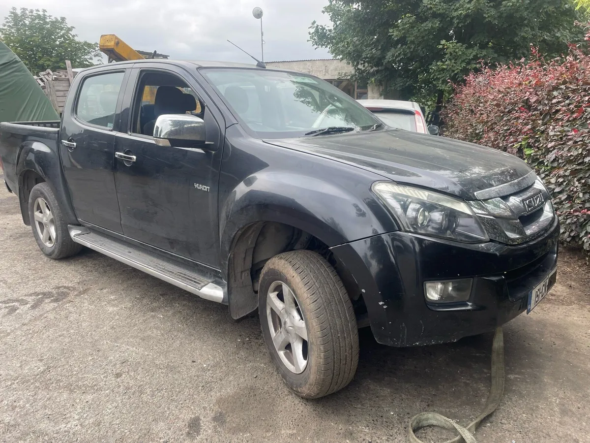 Isuzu Dmax 2015 - Image 1