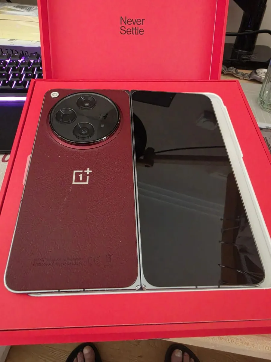 Phone - Image 4