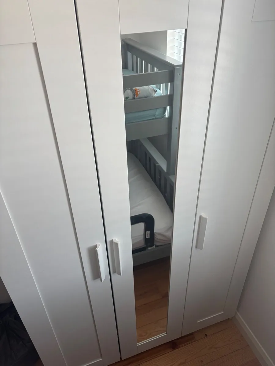 Wardrobe - Image 3