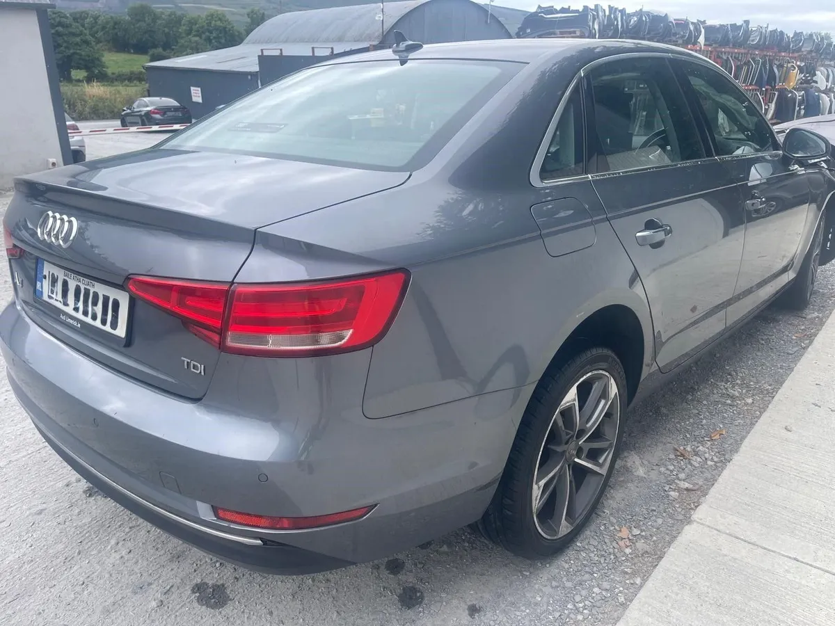 2018 Audi A4  2.0 TDI Manual CAT C - Image 3