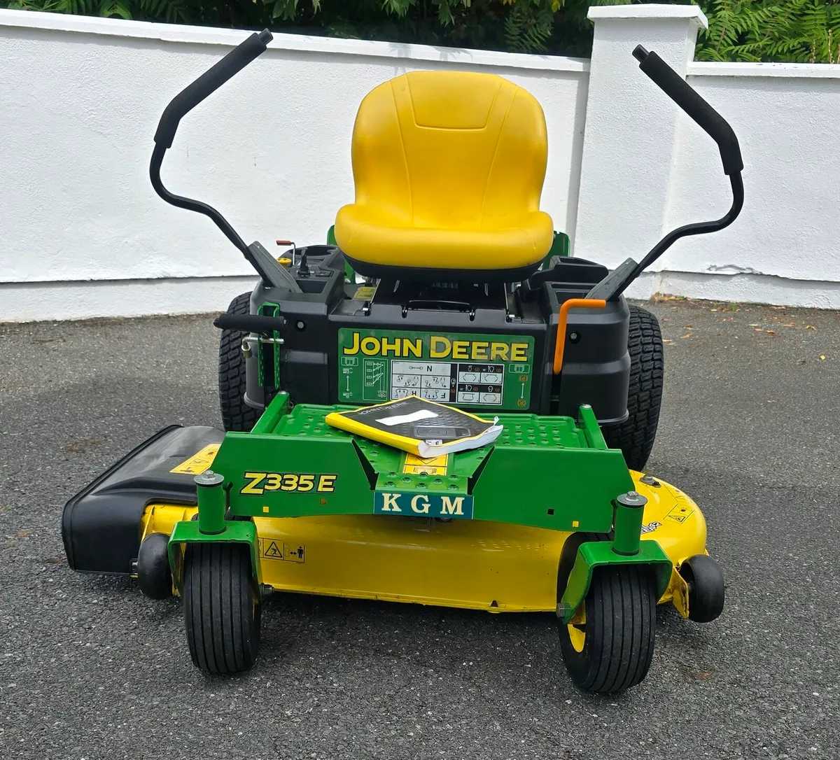 John Deere Zero Turn As New - Image 4