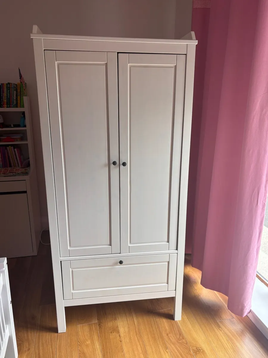 Child’s Wardrobe - Image 1