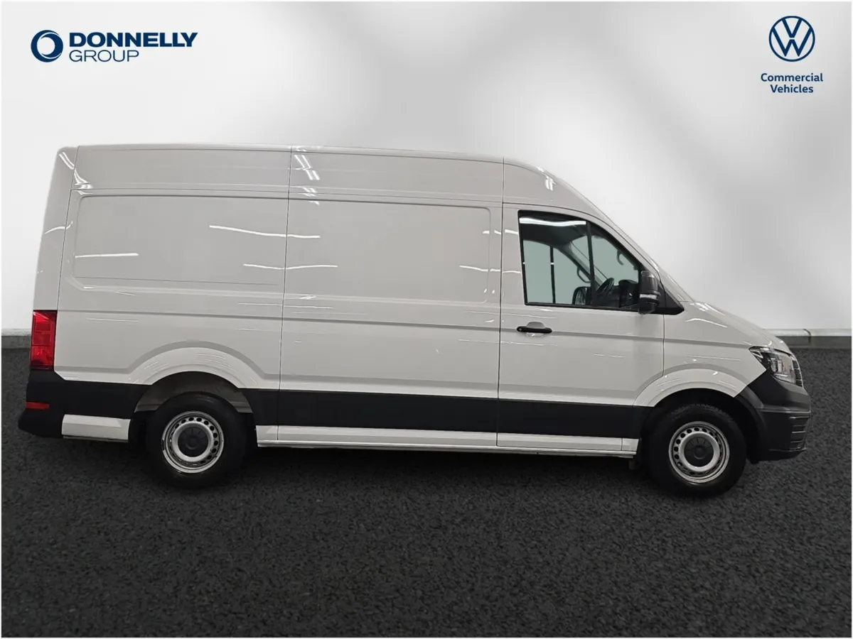 Volkswagen Crafter Cr35 Mwb Diesel Fwd Startline - Image 4