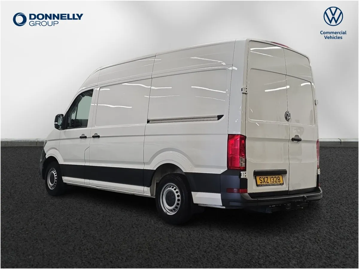 Volkswagen Crafter Cr35 Mwb Diesel Fwd Startline - Image 3