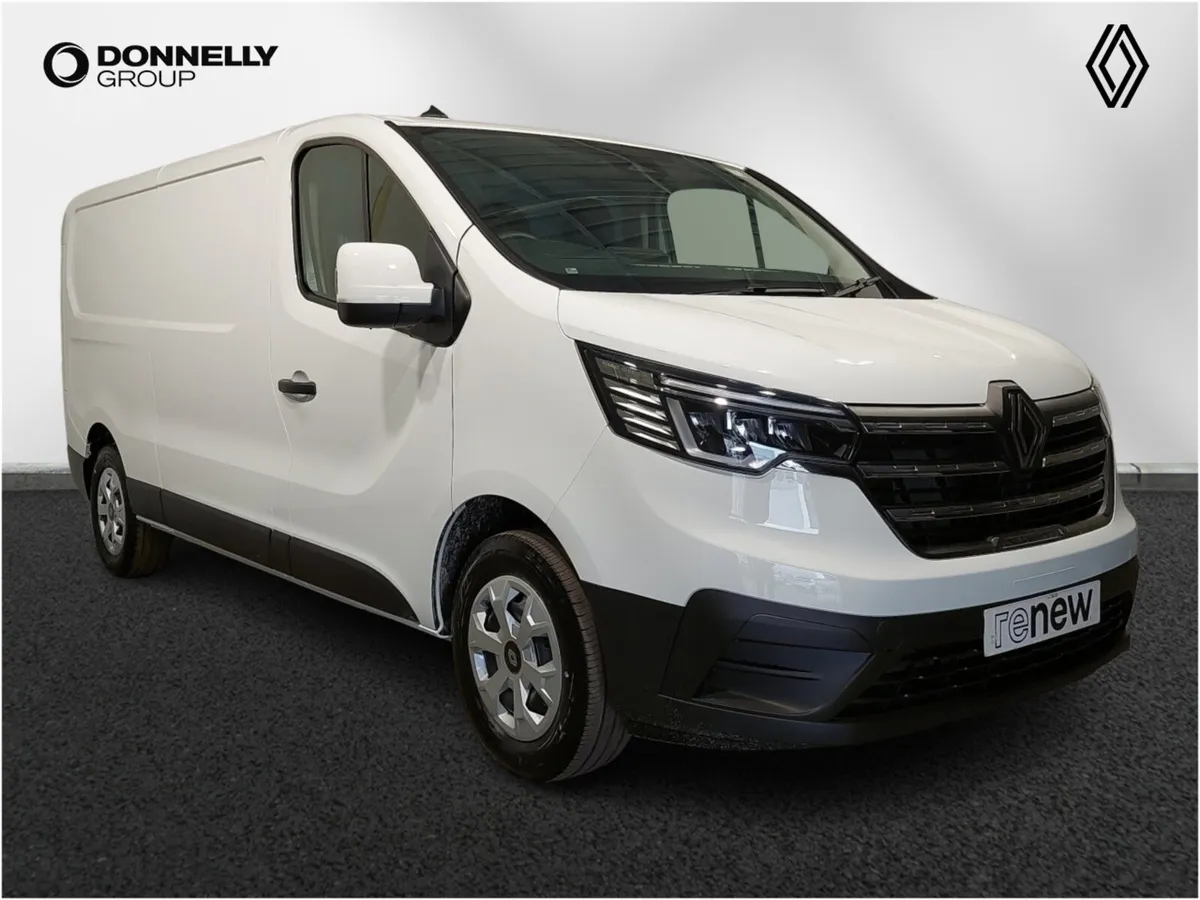Renault Trafic Lwb Diesel Advance - Image 1