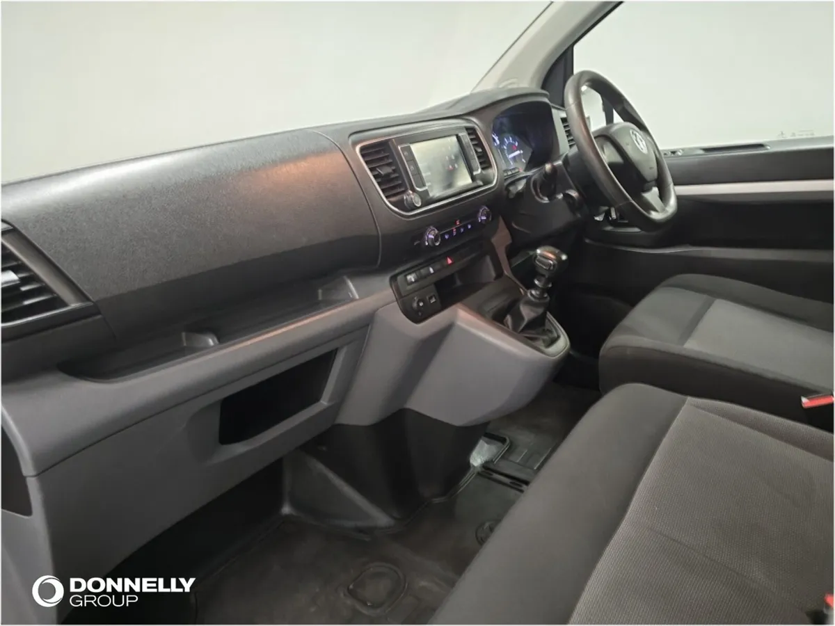 Vauxhall Vivaro L2 Diesel Dynamic - Image 4